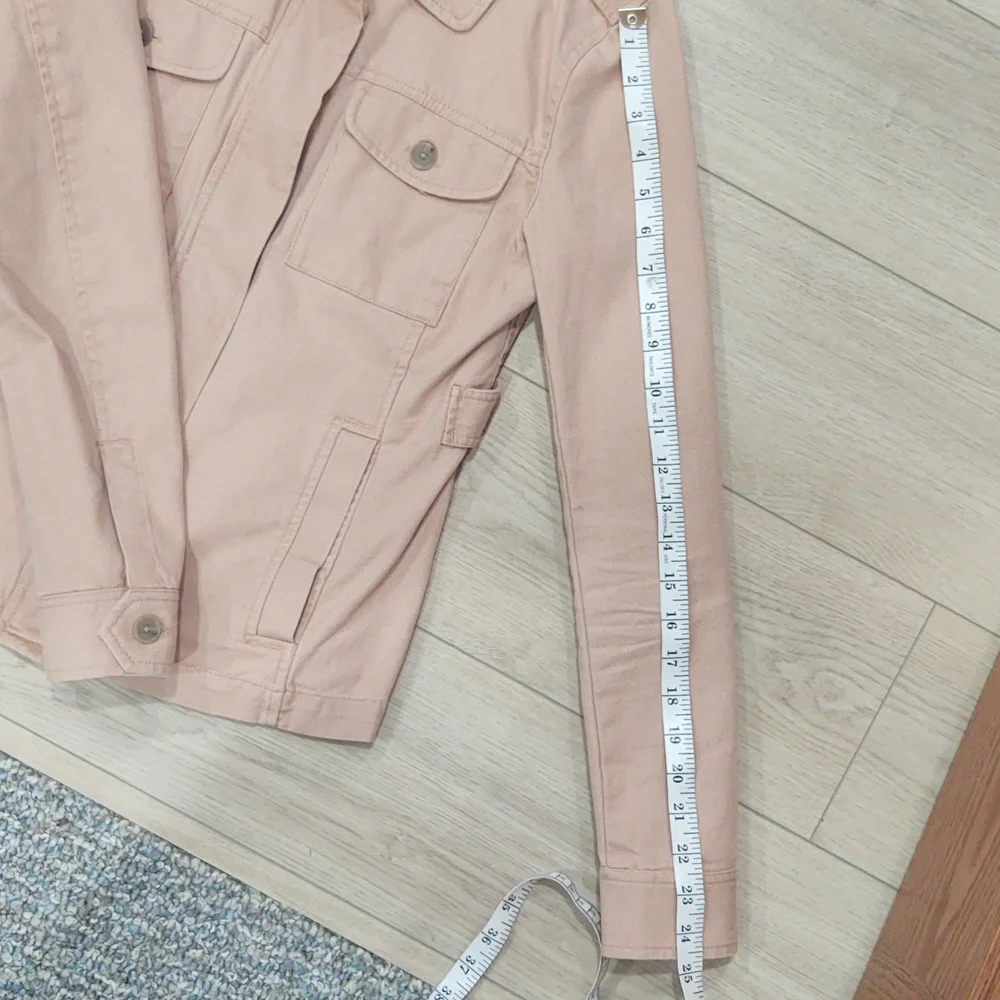 Loft Jacket - Picture 7 of 7